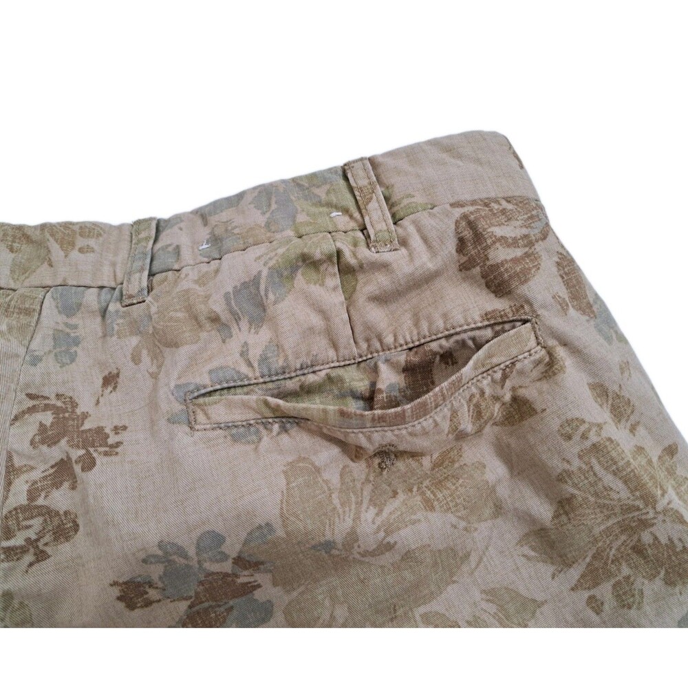 Uniqlo Men's Large Tropical Hawaiian Khaki Shorts Chino Flat Front Hibiscus Tan - Picture 6 of 9